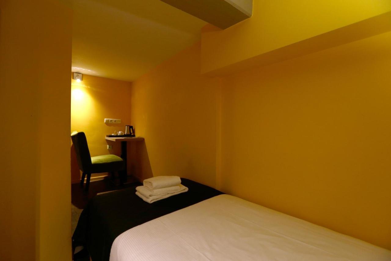 City Hotel Amsterdam Bagian luar foto