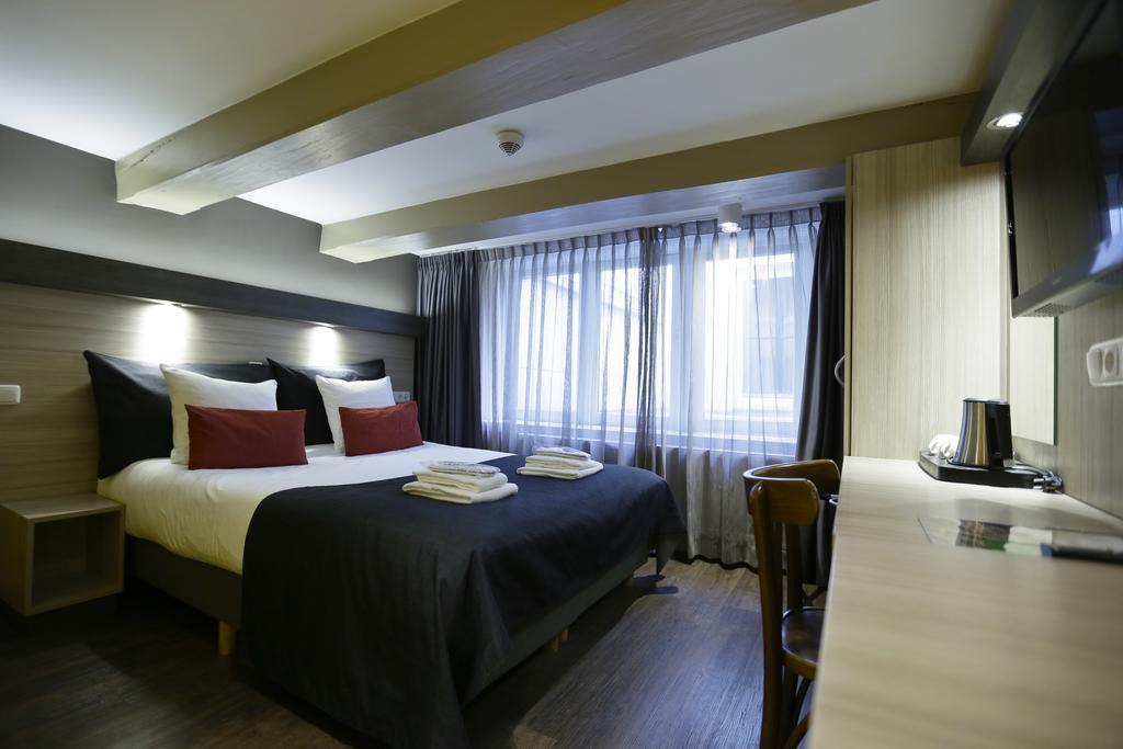 City Hotel Amsterdam Bagian luar foto