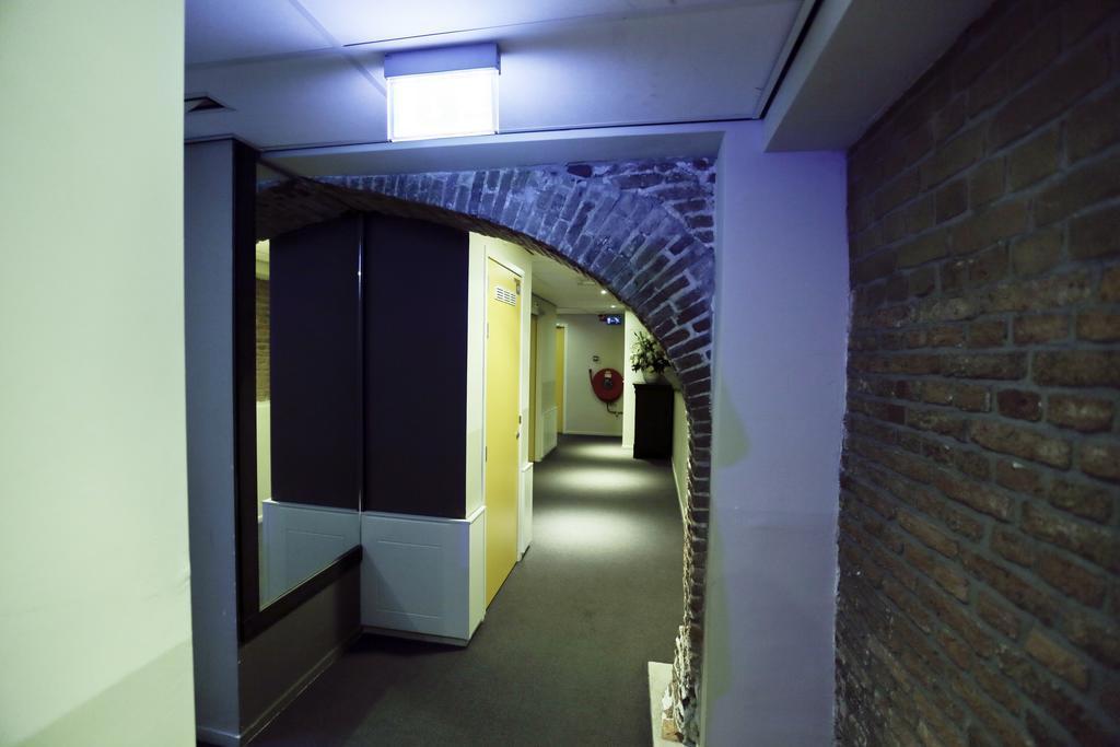 City Hotel Amsterdam Bagian luar foto